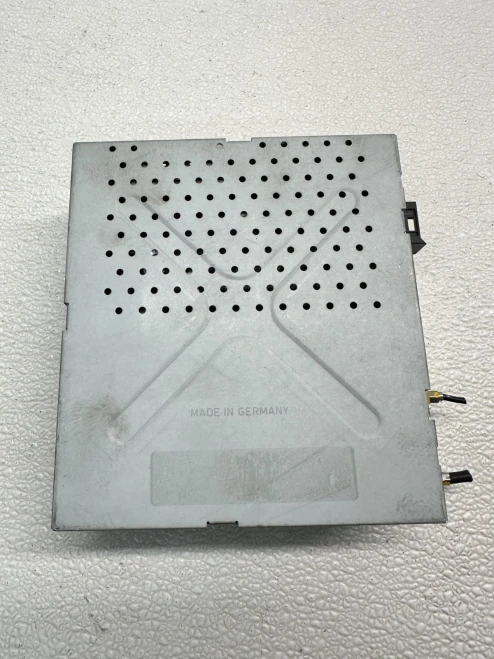 2006 Mercedes-Benz E350 2118702589 W211 Used OEM Audio Amplifier