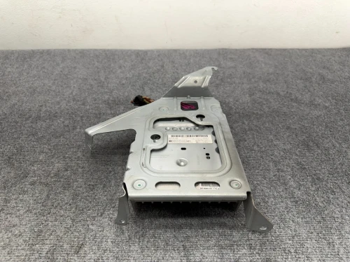 Mercedes-Benz CLS63 Harman Becker W212 Used OEM Audio Amplifier