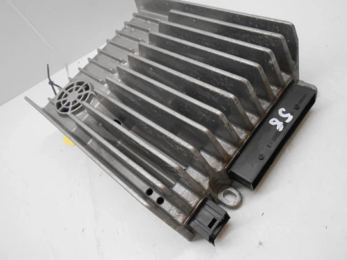 Mercedes-Benz E350 2129005213 Harman Becker C300 Used OEM Audio Amplifier