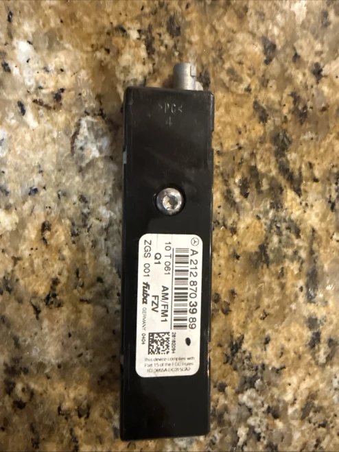 2010-2018 Mercedes-Benz Part Number Fitment 2128703989 Used OEM Audio Amplifier