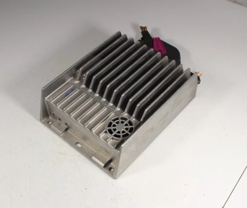 2012-2014 Mercedes-Benz C300 2129005213 Harman Becker W204 Used OEM Audio Amplifier