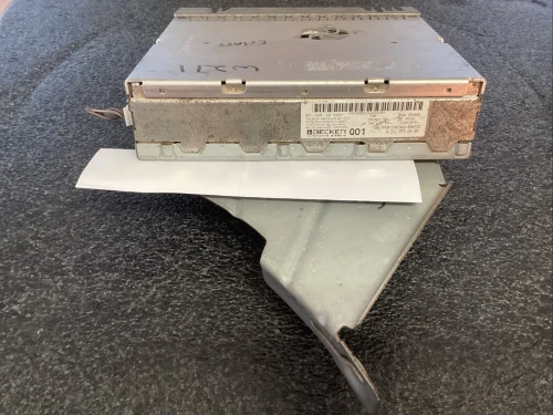 2003-2008 Mercedes-Benz E550 2118704289 Becker W211 Used OEM Audio Amplifier
