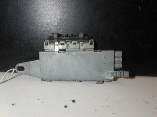 Mercedes-Benz E350 2118203089 W211 Used OEM Audio Amplifier