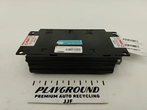 1999-2004 Mercedes-Benz Part Number Fitment 1708200689 Bose Used OEM Audio Amplifier