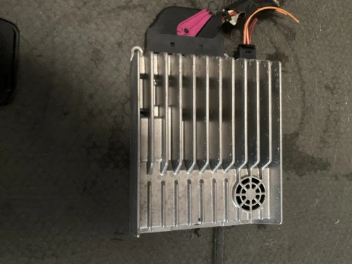 Mercedes-Benz ML350 Becker Used OEM Audio Amplifier