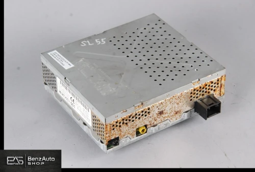 2004-2008 Mercedes-Benz SL550 2208704189 Becker R230 Used OEM Audio Amplifier