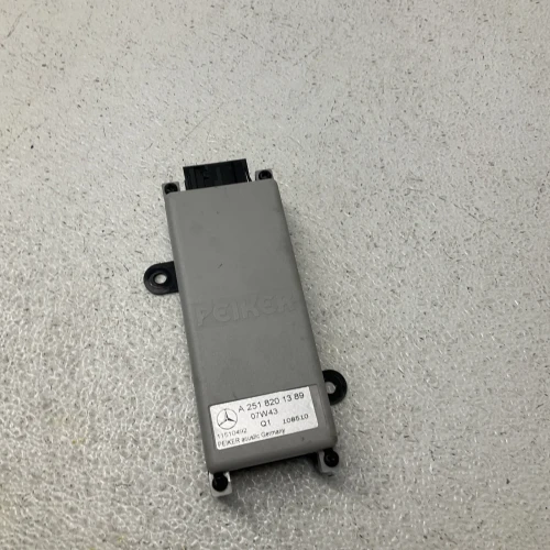 2006-2009 Mercedes-Benz R500 R500 Used OEM Audio Amplifier