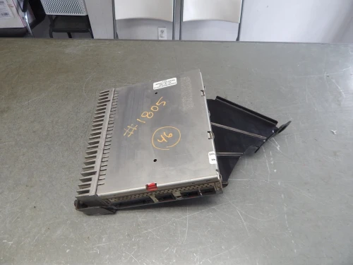 Mercedes-Benz E500 2118274642 Becker W211 Used OEM Audio Amplifier