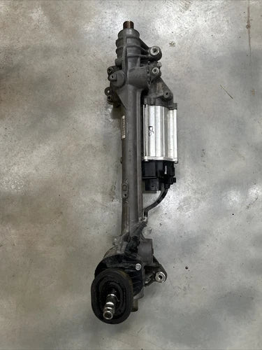 2012-2015 VW VOLKSWAGEN PASSAT POWER STEERING GEAR RACK AND PINION OEM 06 used OEM rack and pinion