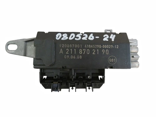 Mercedes-Benz E500 2118702190 W211 Used OEM Audio Amplifier