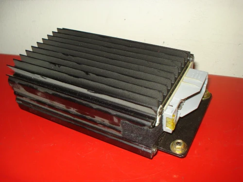 Mercedes-Benz E320 2108200389 Bose W210 Used OEM Audio Amplifier