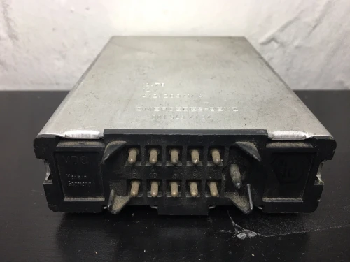 1977-1981 Mercedes-Benz R107 Platform 0015452132 R107 Used OEM Audio Amplifier
