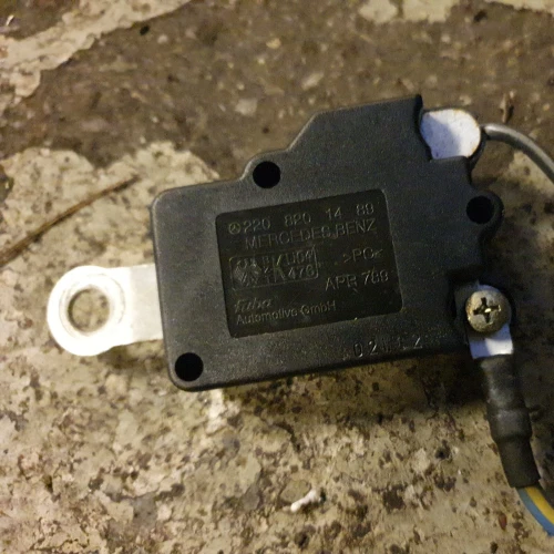Mercedes-Benz W215 Platform 2208201489 W215 Used OEM Audio Amplifier