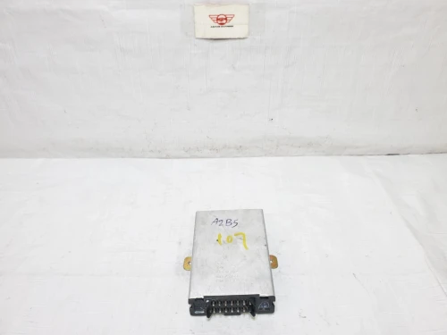 1981-1985 Mercedes-Benz Part Number Fitment 0015457632 Used OEM Audio Amplifier