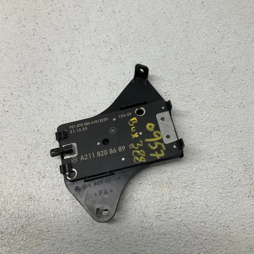 2003-2006 Mercedes-Benz E350 C230 Used OEM Audio Amplifier