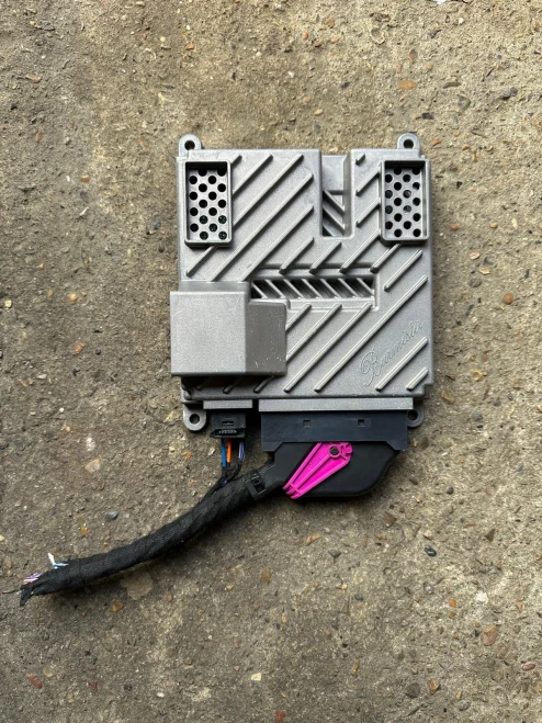 Mercedes-Benz W213 Platform 2139003822 Burmester W213 Premium Audio Used OEM Audio Amplifier