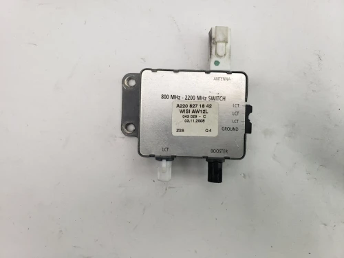 2009 Mercedes-Benz W209 Platform 2208271842 W209 Used OEM Audio Amplifier