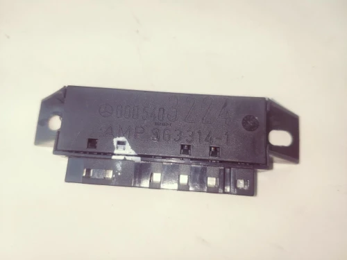 1992 Mercedes-Benz Part Number Fitment 0005403224 Used OEM Audio Amplifier