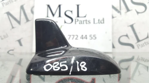 Mercedes-Benz W212 Platform 2128270028 W212 Used OEM Audio Amplifier