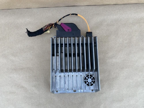 2011-2012 Mercedes-Benz C63 Becker W204 Used OEM Audio Amplifier