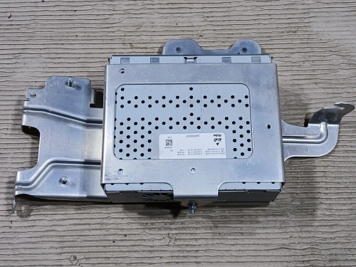 2015 Mercedes-Benz W212 Platform 2229008911 W212 Used OEM Audio Amplifier