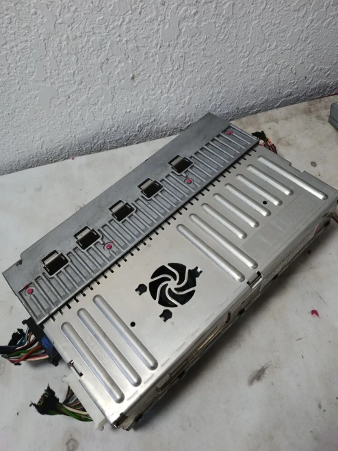 2007-2014 Mercedes-Benz S63 2218701189 Used OEM Audio Amplifier