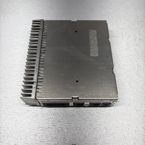 2003-2006 Mercedes-Benz E500 2118701889 Becker Used OEM Audio Amplifier