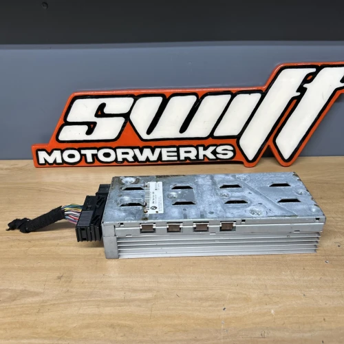 2004-2011 BMW 330i Logic7 Used OEM Audio Amplifier