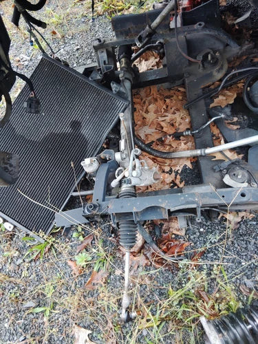 2003-2013 Maserati Quattroporte M139 Power Used OEM Rack and Pinion used OEM rack and pinion
