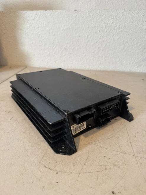 1999-2003 BMW X5 E38/E39/E53 Used OEM Audio Amplifier