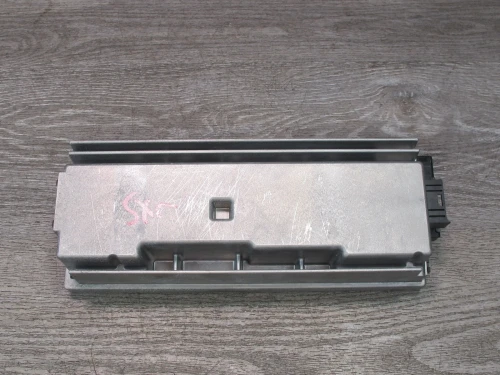 2013-2014 BMW X6M 7847674 E71 Used OEM Audio Amplifier