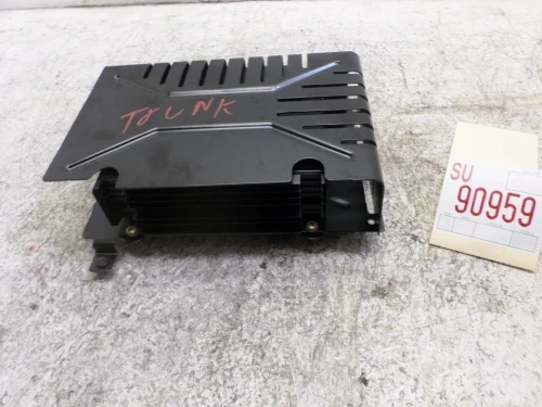 2002 Volkswagen Passat Used OEM Audio Amplifier