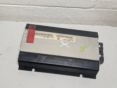 2005-2010 Volkswagen Golf GTI 1K6035456A Used OEM Audio Amplifier