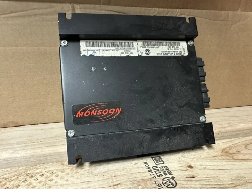 1998-2005 Volkswagen Passat 3B5035456 Monsoon Used OEM Audio Amplifier