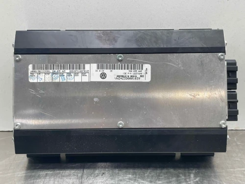 2004-2006 Volkswagen Phaeton 3D0035465 Used OEM Audio Amplifier