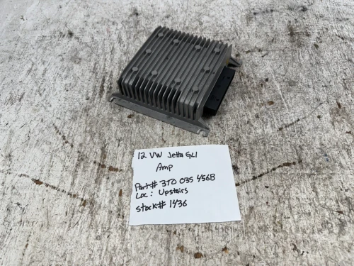 2010-2015 Volkswagen Jetta 3T0035456B MK6 Used OEM Audio Amplifier