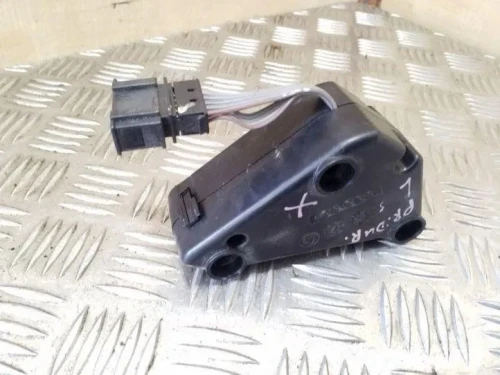2007 Volkswagen Golf Used OEM Audio Amplifier