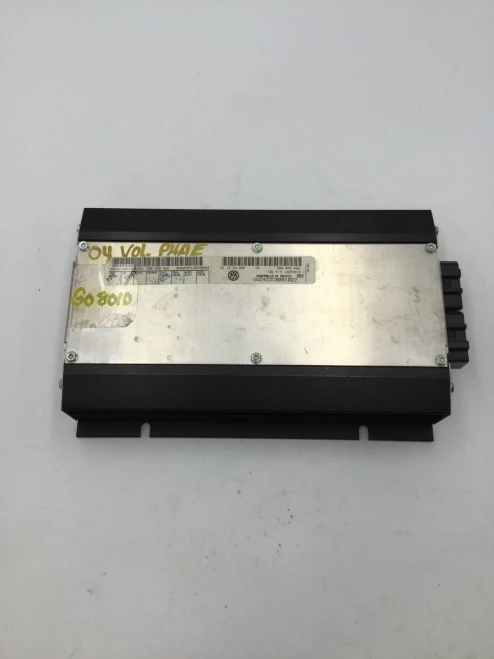 2004-2012 Volkswagen Phaeton 3D0035466 Used OEM Audio Amplifier