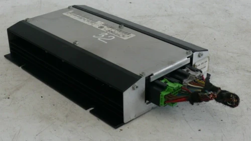 2004 Volkswagen Phaeton 3D0035465 MK1 Used OEM Audio Amplifier