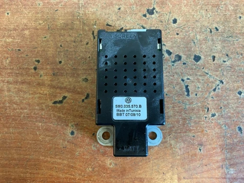 2010 Volkswagen Golf MK6 Used OEM Audio Amplifier