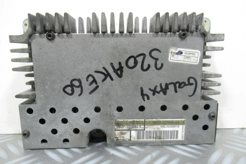 Volkswagen 94AP18T806AA Used OEM Audio Amplifier