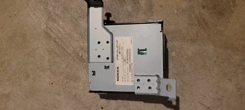 2006-2011 Honda Civic 39186SVAA013M1 Used OEM Audio Amplifier