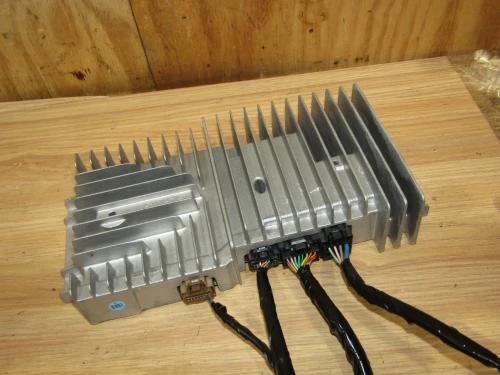 2009-2012 Mazda CX-9 Used OEM Audio Amplifier