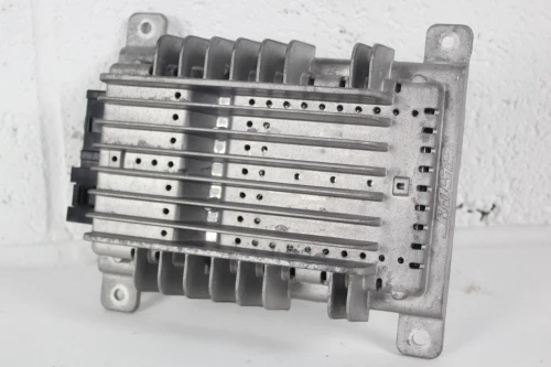 2005-2009 Mazda MX-5 NE6166920 Bose Used OEM Audio Amplifier