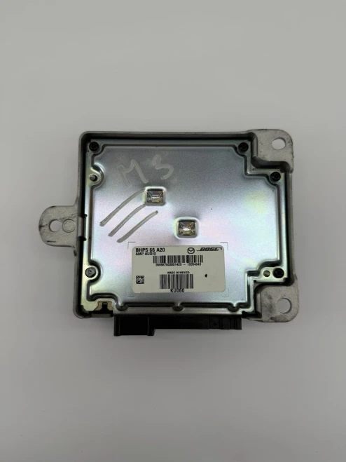 2014-2017 Mazda Mazda3 BHP566A20 Bose Used OEM Audio Amplifier