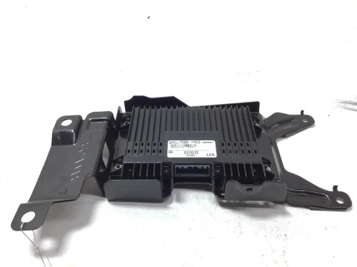 2005 Mazda Mazda6 Used OEM Audio Amplifier