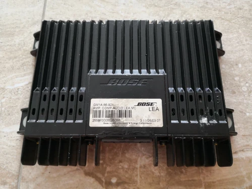 2004 Mazda Mazda6 GM1A6692X Used OEM Audio Amplifier