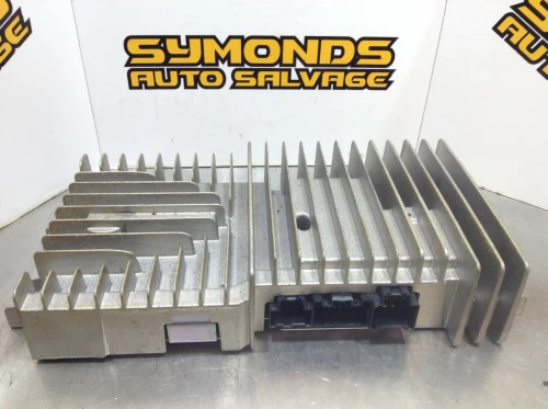 2007 Mazda CX-7 EG2366920A Bose Used OEM Audio Amplifier