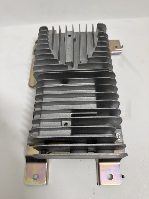 2011-2019 Infiniti QX80 280601LA0A Bose Used OEM Audio Amplifier
