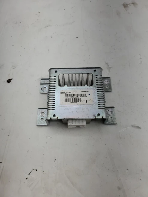 Infiniti G37 28060JL02A Bose Used OEM Audio Amplifier